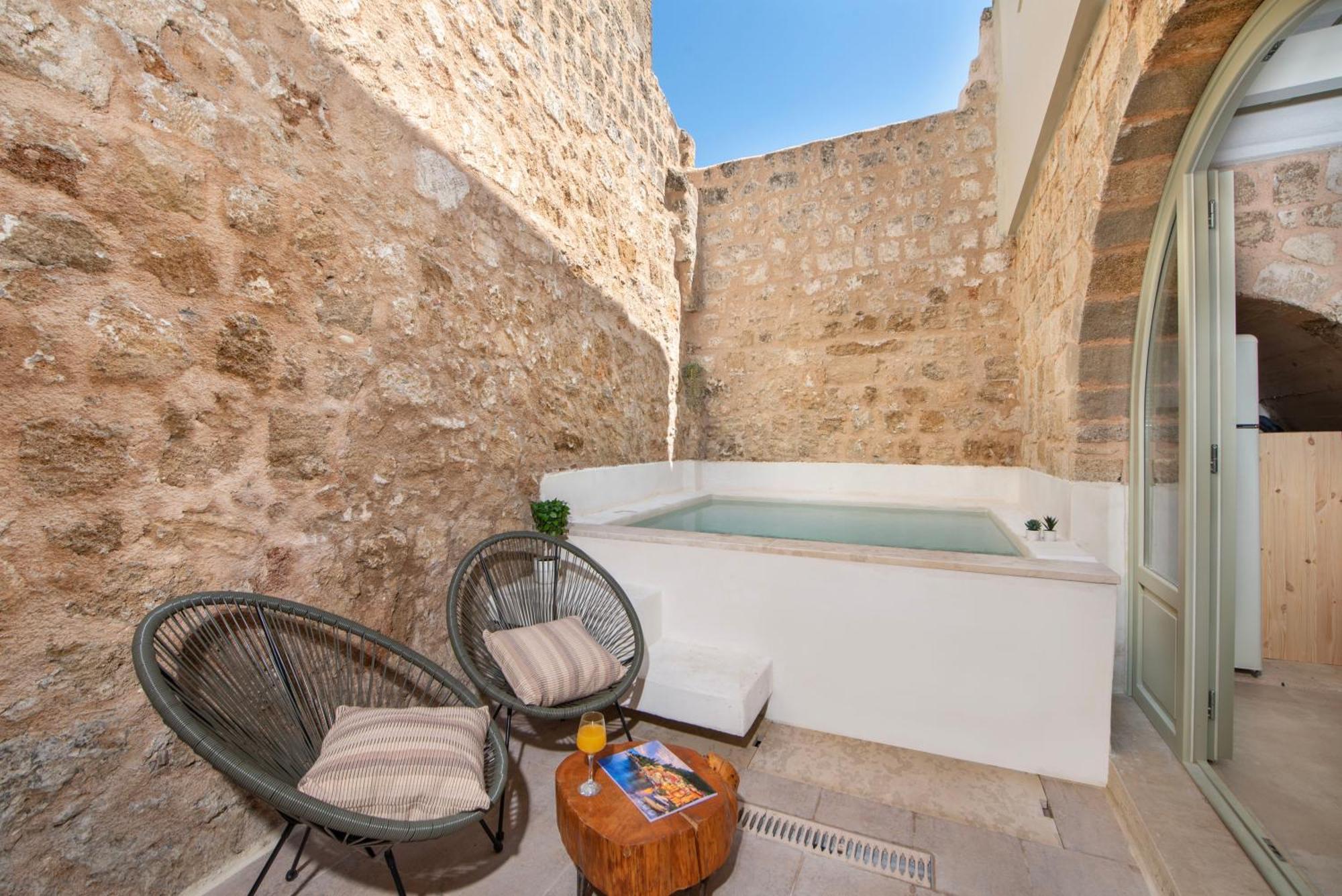 4 Bedroom Luxury - Sozoe * Rhodes City